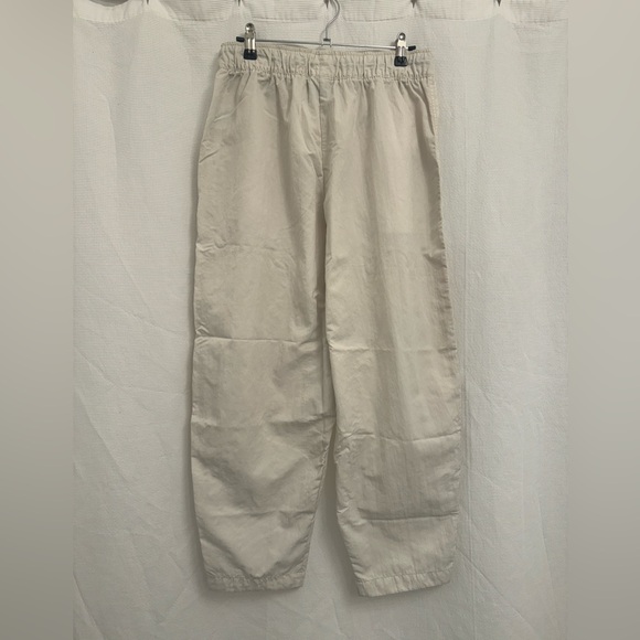 Nike Parachute Pants - Picture 2 of 4